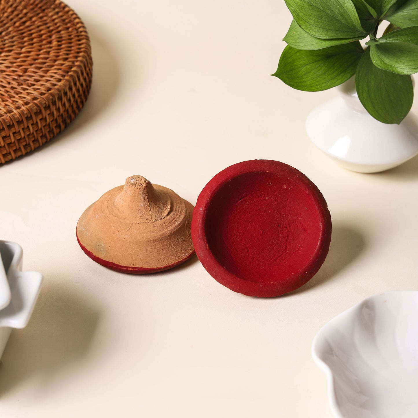 Aker Fassi Clay Pot